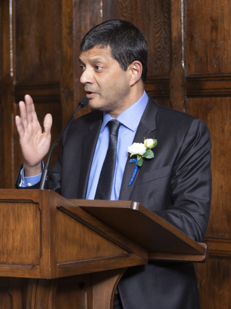 Dr. Vincent Rajkumar