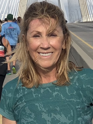 Robyn S.