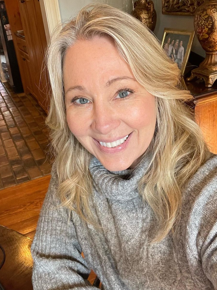 Karen R.