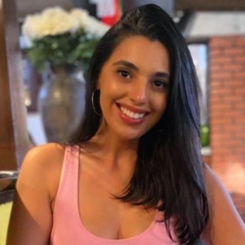 Amanda G. feature profile
